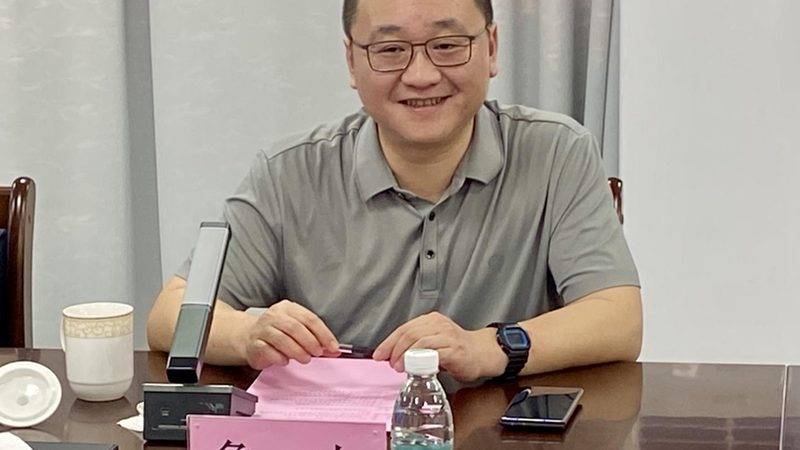 继电器：工业控制中的“开关大师”**
